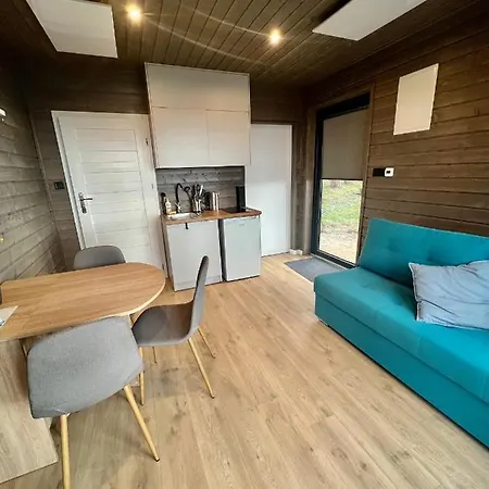 度假村 Ustronie Park - *