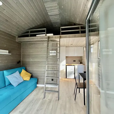 Θέρετρο Ustronie Park - *