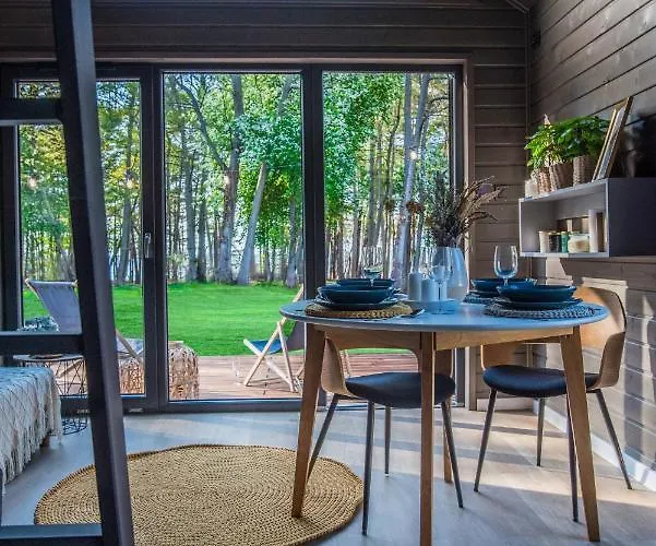 אתר נופש Ustronie Park - אוסטרוני מורסקי