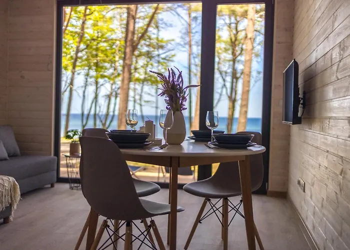 אתר נופש Ustronie Park - אוסטרוני מורסקי