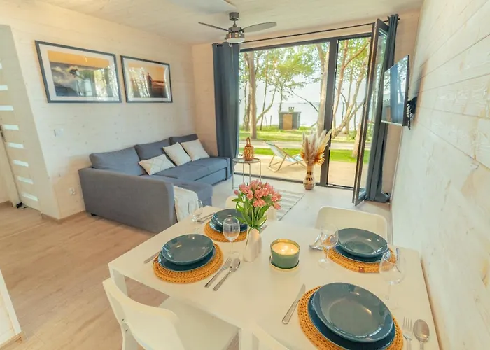 Ustronie Park - אתר נופש *