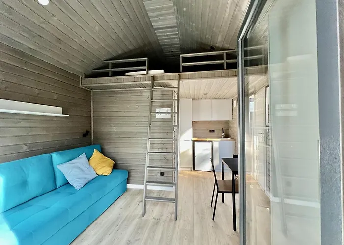 Resort Ustronie Park - *