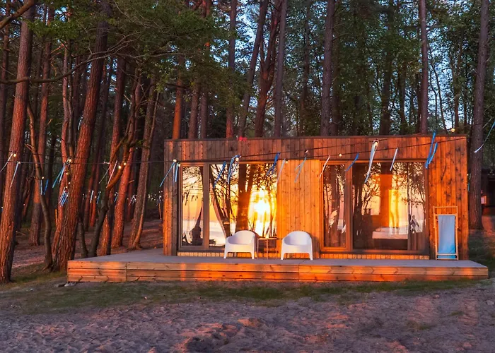 אתר נופש Ustronie Park -