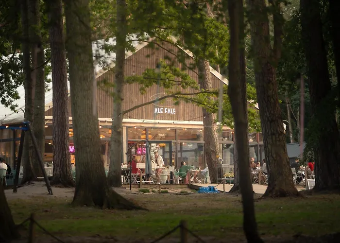 Ustronie Park - Feriested *