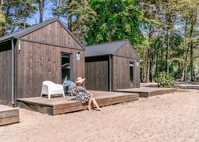 אתר נופש Ustronie Park - אוסטרוני מורסקי